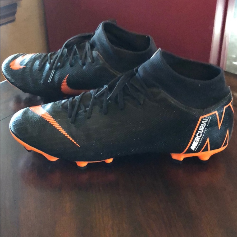 Men’s Nike Mercurial Superfly 6 soccer cleats